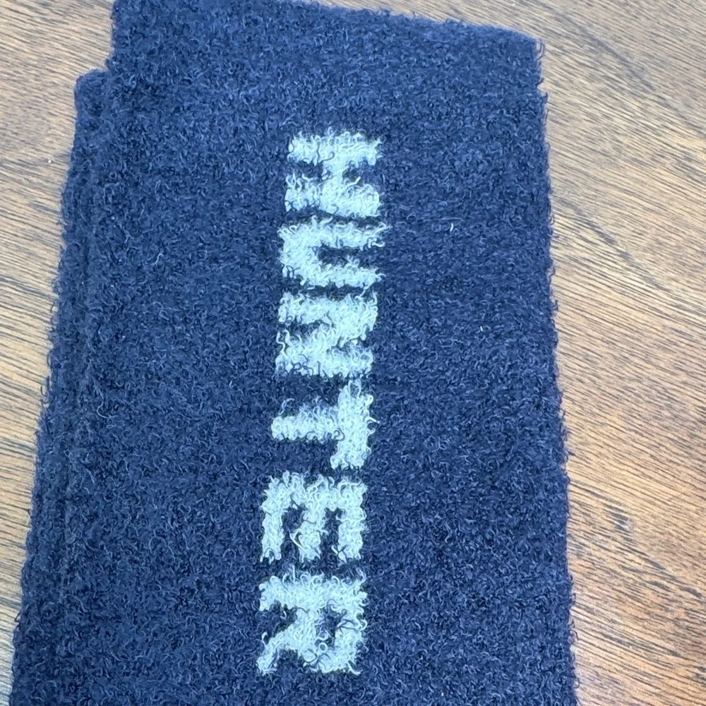 NWOT Hunter Women's 2 Pairs Cozy Fuzzy Fleece Socks, Shoe Size 4-10